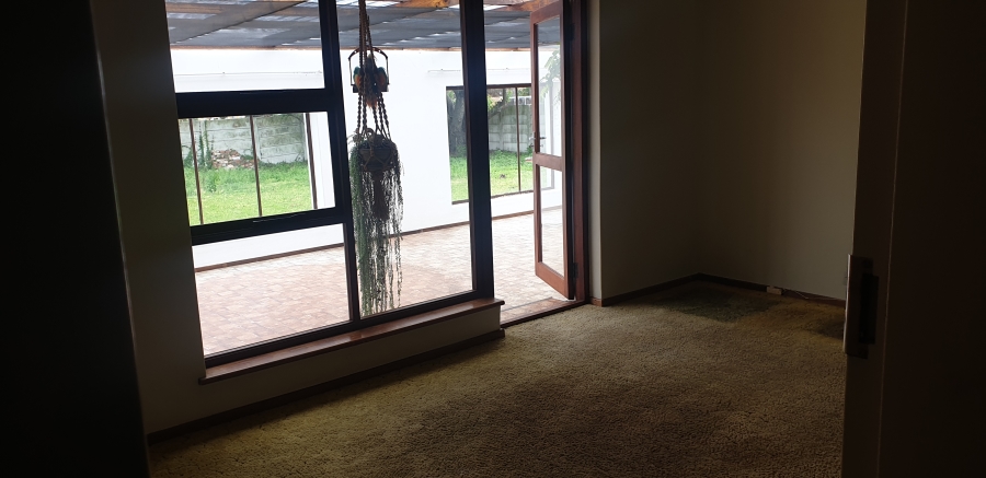 To Let 3 Bedroom Property for Rent in Walmer Downs Eastern Cape